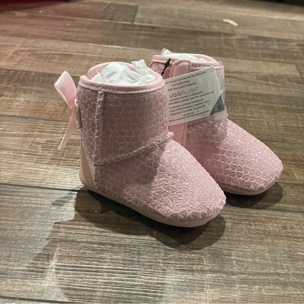 UGG new jesse
